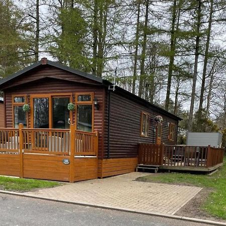Tranquil Lodge Hot Tub And Free Golf Swarland Eksteriør billede