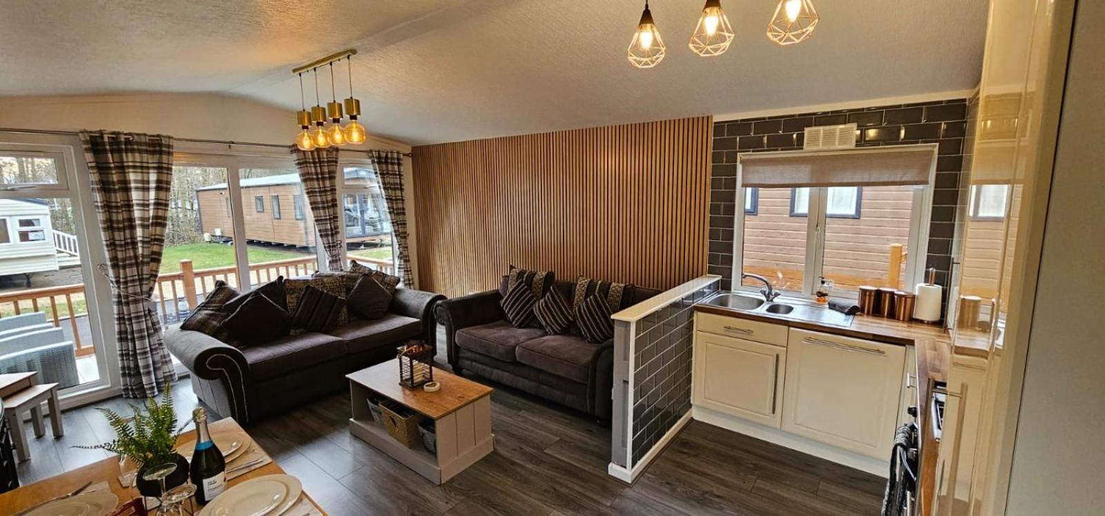 Tranquil Lodge Hot Tub And Free Golf Swarland Eksteriør billede
